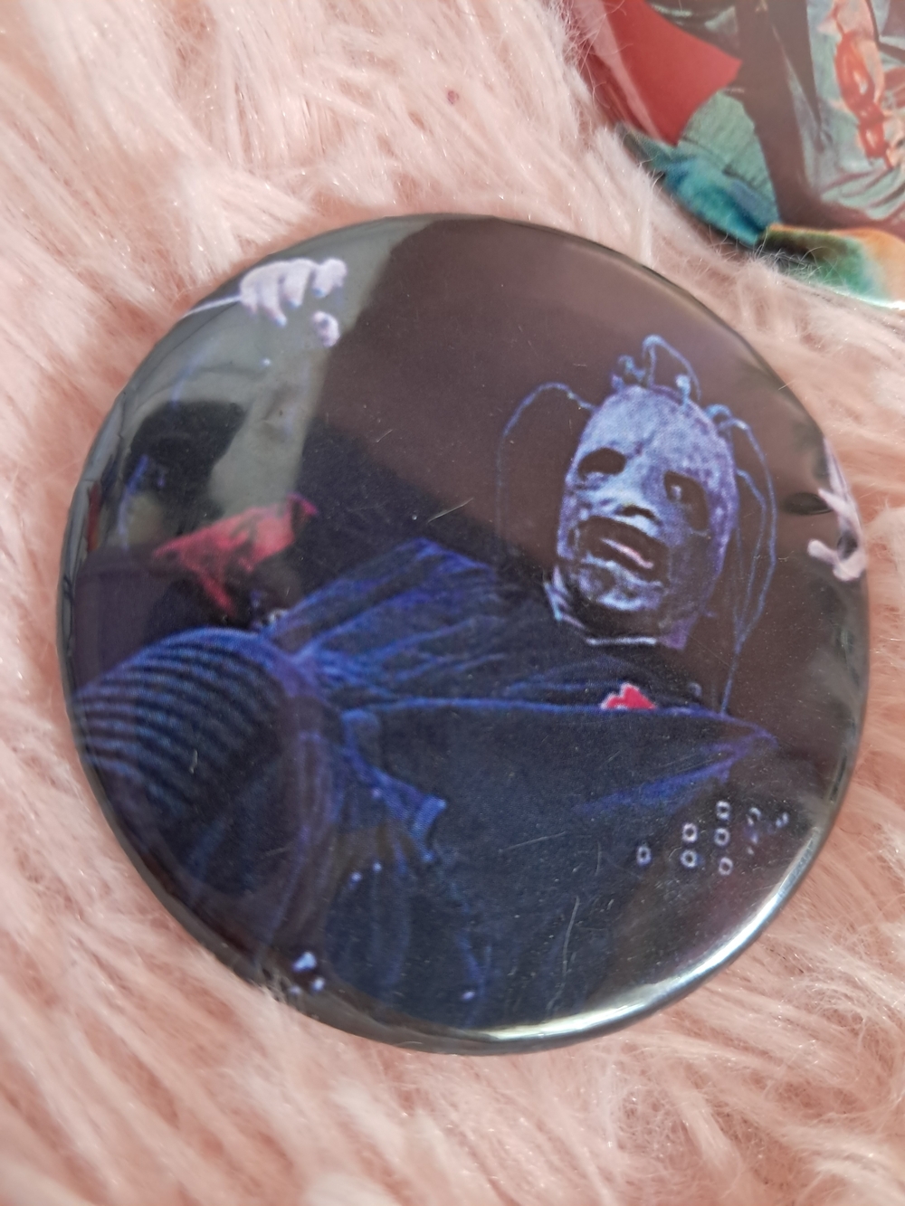 2 Slipknot Extra Large Band Button Pin Set - Picture 2 of 6